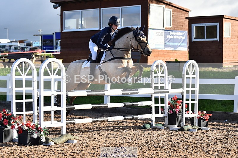 231014A-100146-03817 - Cls 12 British Novice & 90cm Open