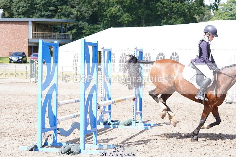 240824X-125852-27406 - 80cm Round 1 13.00 to 14.00