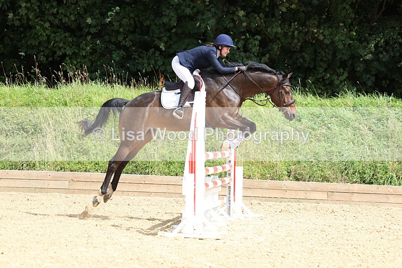 3E7A1598 - Class 13: Senior Newcomers/1.10m open