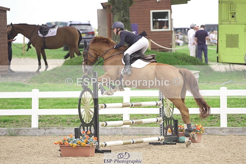 230810A-133356-02455 - Cls 4 1.05m Amateur Quali