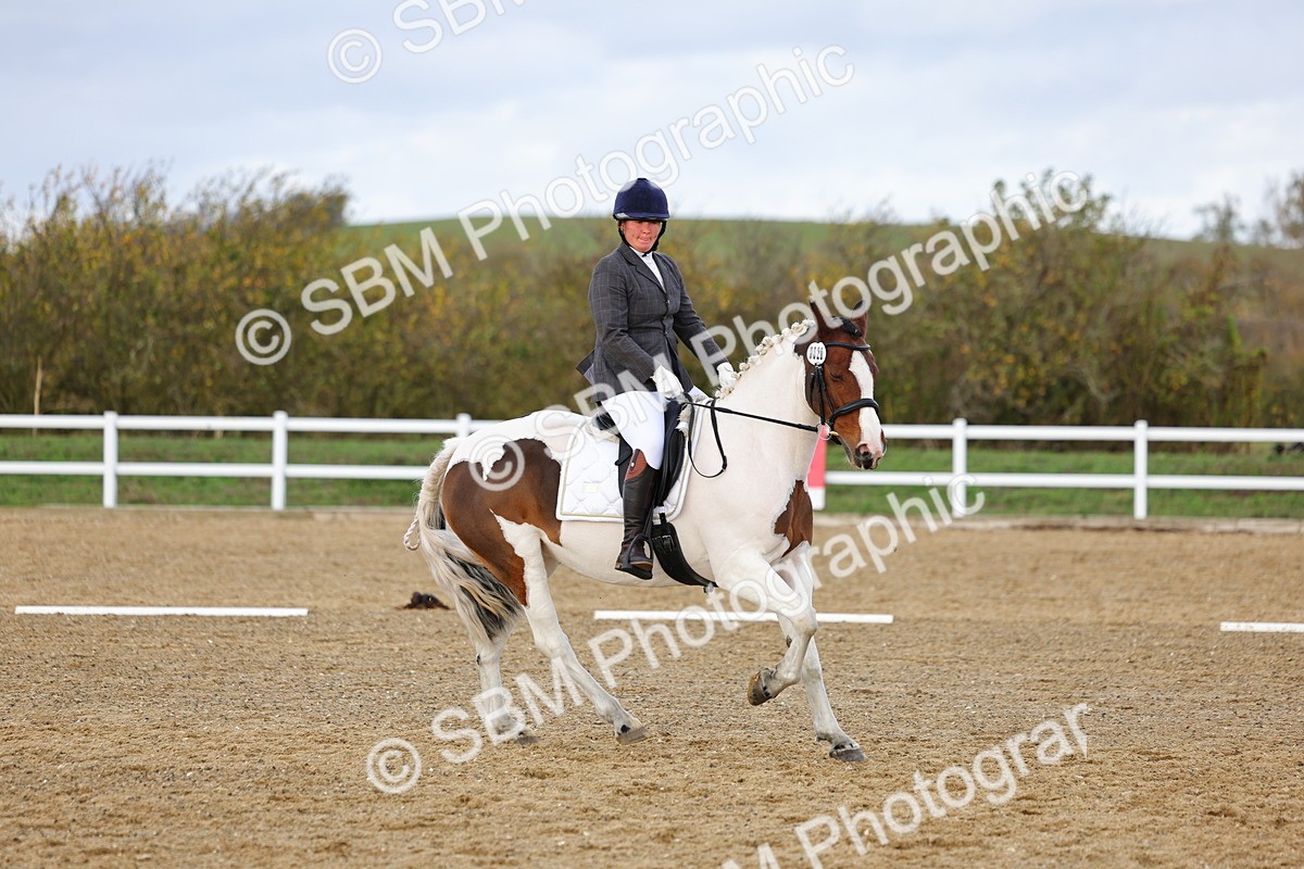 SBM_002637 - Class 8-11 - Novice 1-E1