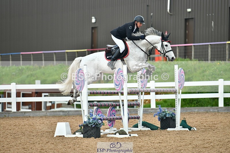 230505A-153516-05160 - Cls 18 1.10m Amateur Quali & Open