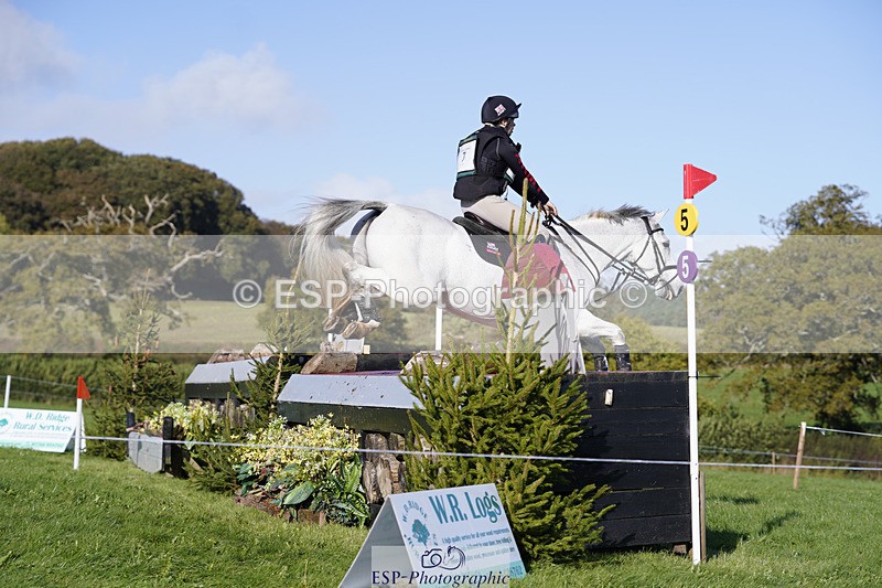 241025-105904-06178 - 007-Lucy.Wisher-VALDOCTRO