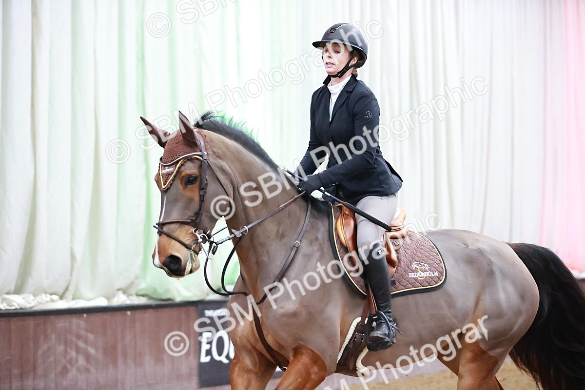 SBM_002419 - Class 10 - Senior newcomers 1.10m