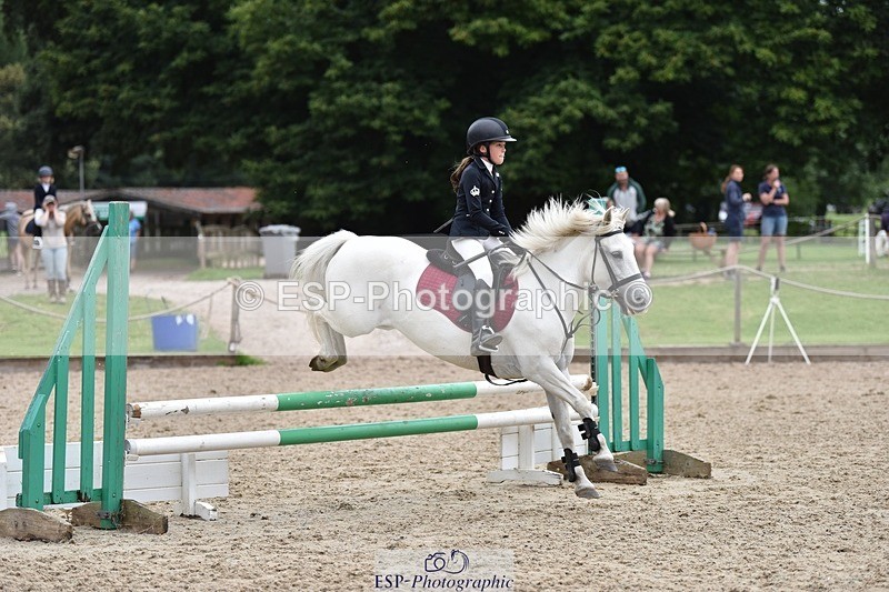 240802-124420-04625 - 70cm Round 2