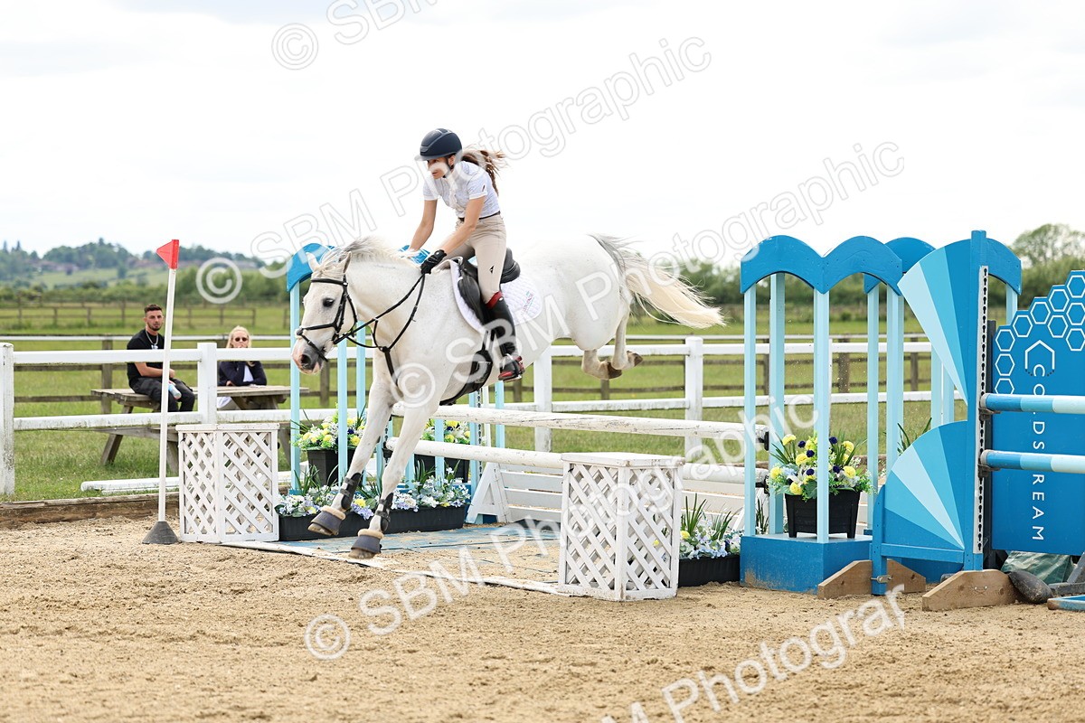 SBM_006087 - Class 19 - Senior Newcomers - 1.10m