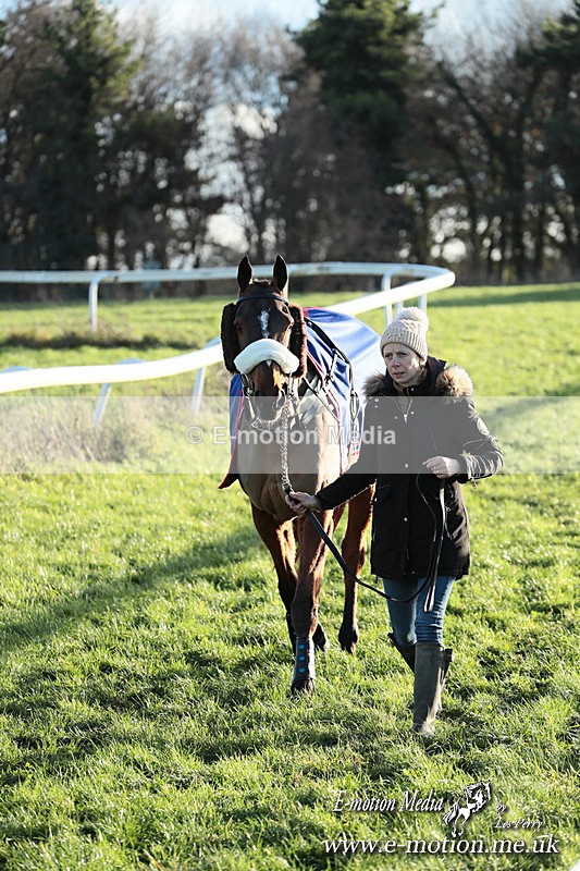 PtP 301125  0659 - Hursley Hambledon Point-to-Point Larkhill Racecourse 30/12/2025