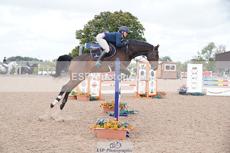 241005A-120518-04674 - SAT Cls 9 Snr Discovery &1m Open