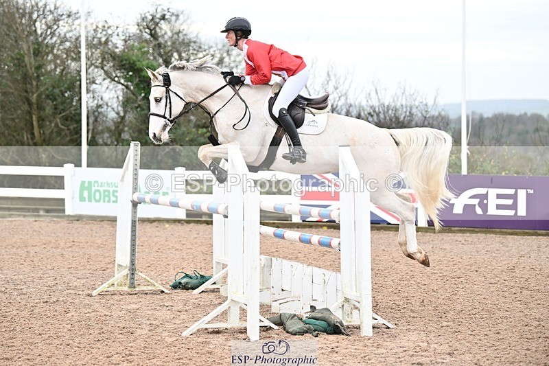 241206-122313-00694 - Cls 5 Newcomers and 1.10m Open