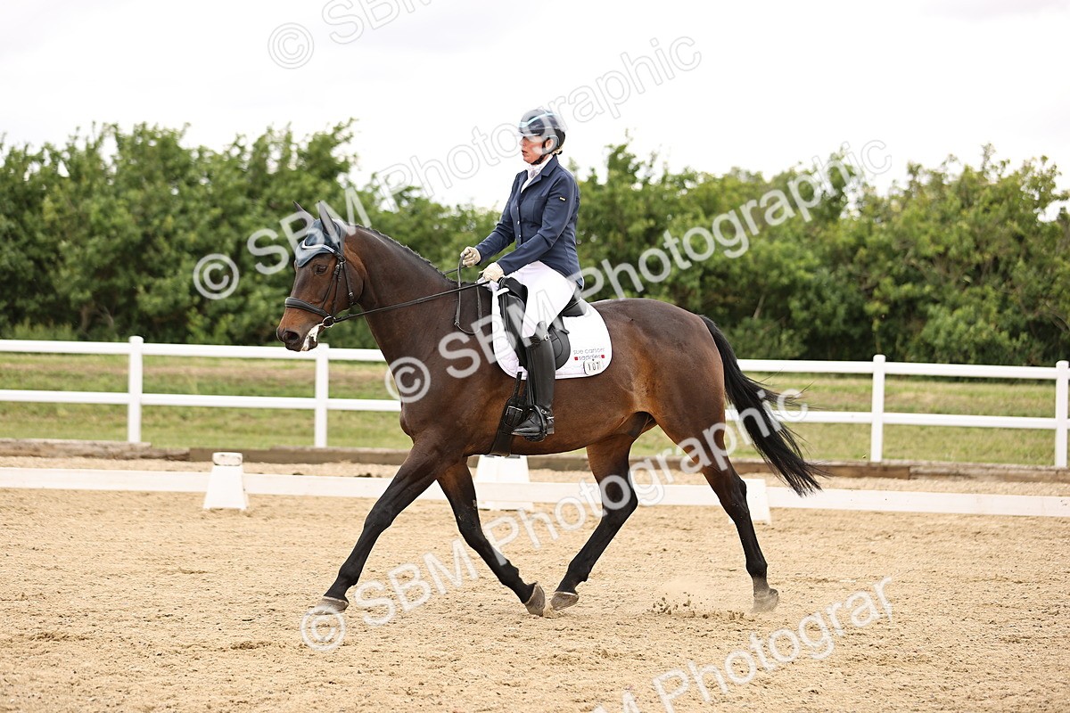 SBM_002917 - Class 2 - Novice 4 - 12.00-13.10