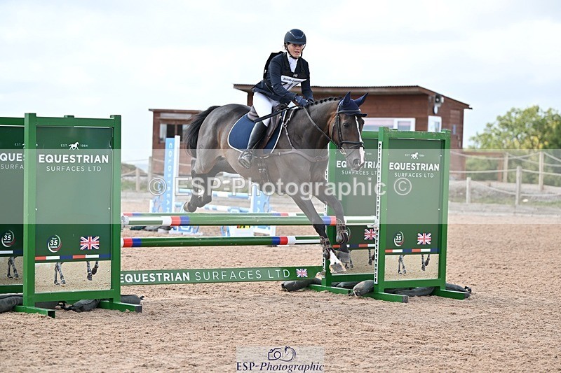 250831-133033-09963 - O-710-Selina.Hunter