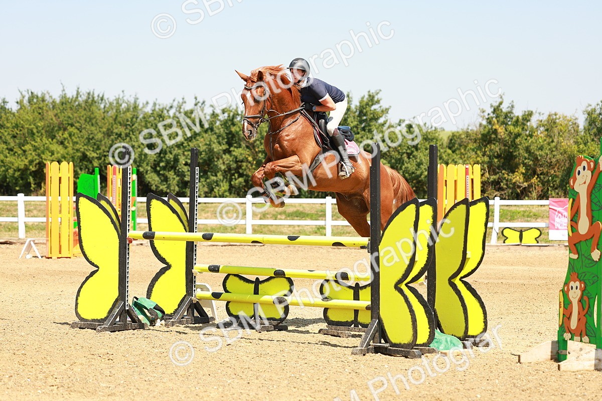 SBM_001254 - Class 4 - Senior Newcomers - 1.10m