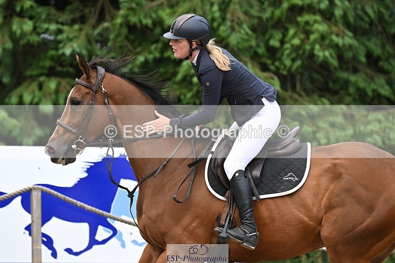 240704-093801-00377_Cls 6 British Novice and 90cm Open - 797-124-2045