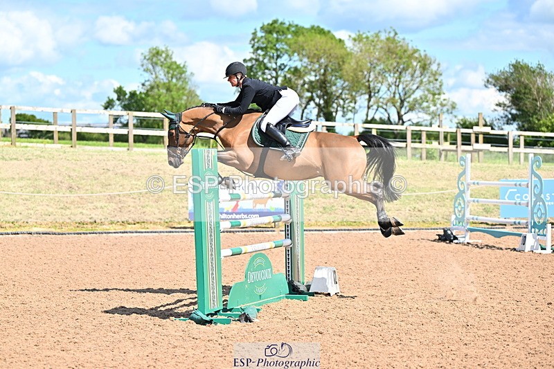 240608A-155152-02957 - Cls 6 National 1.30m Open