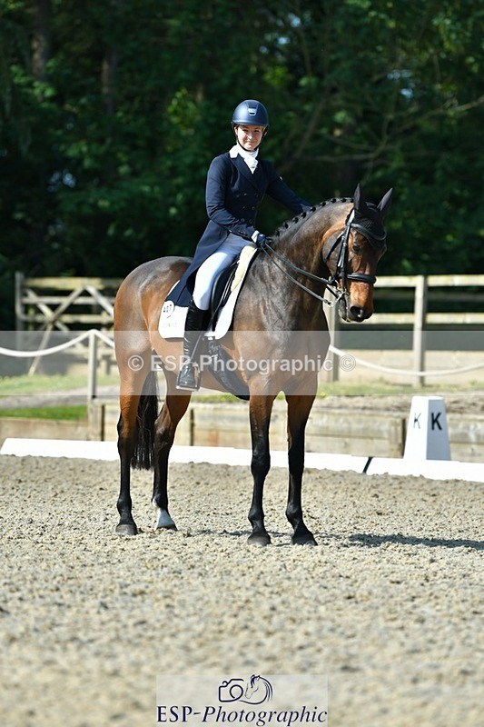 230525-094227-03803 - 407-KING_OF_THE_SWINGERS-Louise_Bradley-DR