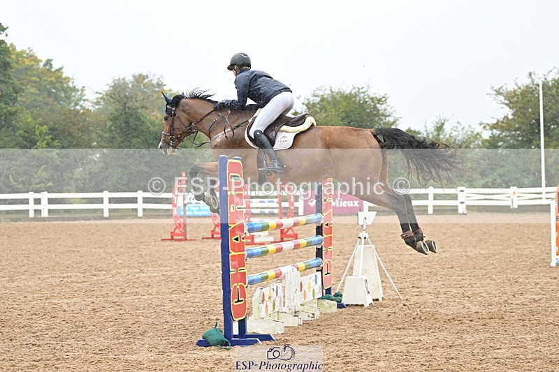 240925A-134146-00970 - Cls 4 Newcomers and 1.10m Open