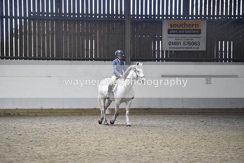 WJ5_8318 - Class 14 Novice Ridden/Rider
