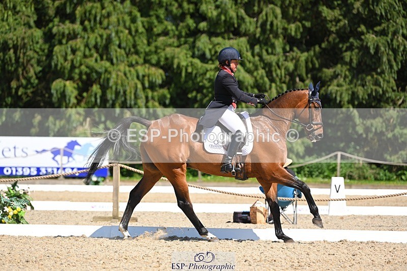 230526-150316-07088 - 487-MGH_GRAFTON_STREET-Pippa_Funnell-DR