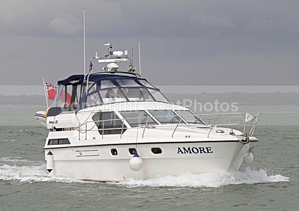 100501 AMORE IMG_5984jpg - Flybridge Cruisers