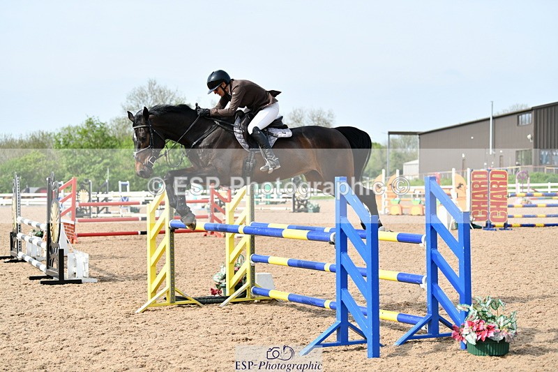 240511A-164458-15475 - Cls 26 Discovery and 1m Open