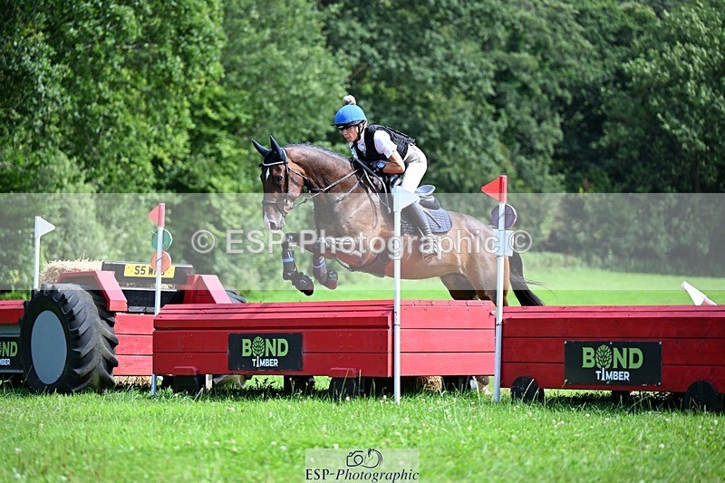 240803-150437-07728 - 181-Charlotte_Bradbury-KENSINGTON_EMPIRE