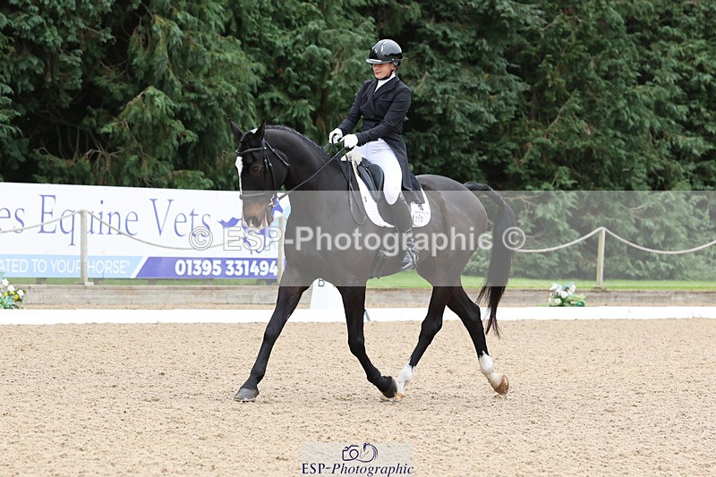 241024-110036-01485 - 215-Chloe.Livesey-SPORTSFIELD.LORD.LIVESEY