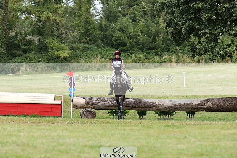 240825X-161222-36432 - 80cm XC 15.30 to 16.30