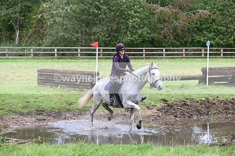 WJ6_6218 - Time at Photographer 12:41 to 13:05