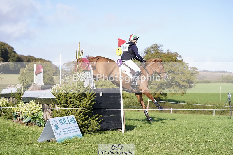 241025-110436-06194 - 010-Julia.Norman-SCOTCH.ON.THE.ROCK'Z