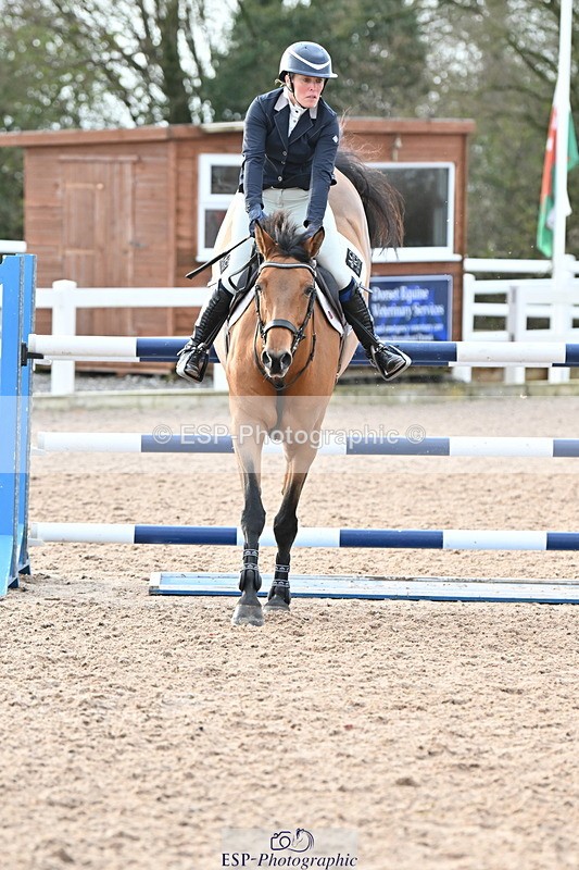 231208A-133902-00960 - Cls 6 Foxhunter & 1.20m Open