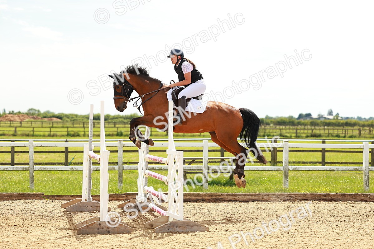 SBM_002383 - Class 4 - Senior Newcomers - 1.10m