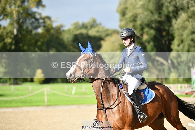 251004A-155546-02013 - Classes 8 & 9 70cm