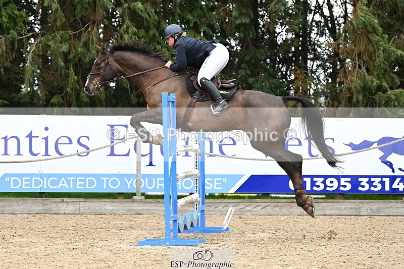 250323A-152546-05012 - Cls 25 Snr Fox & 1.20m Open