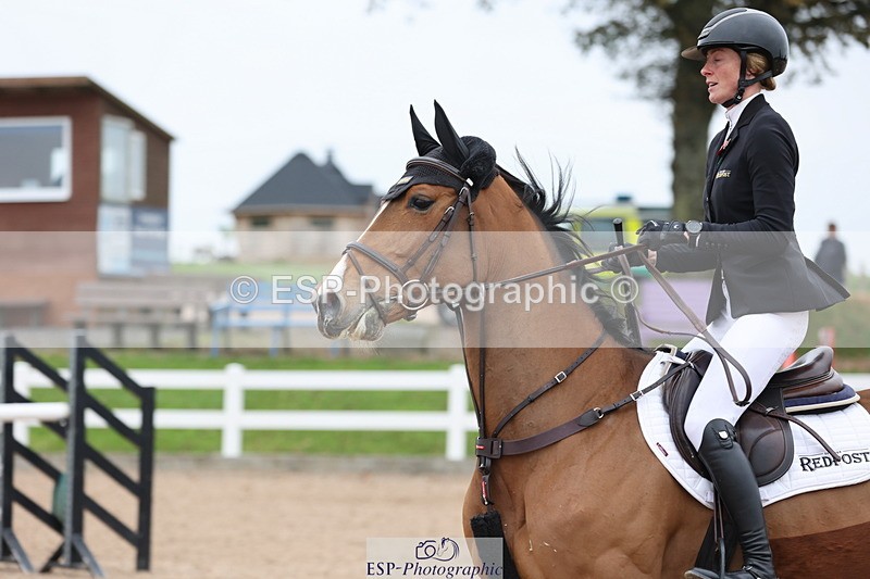 241101A-123059-01817 - FRI Cls 5 Newcomers and 1.10m Open