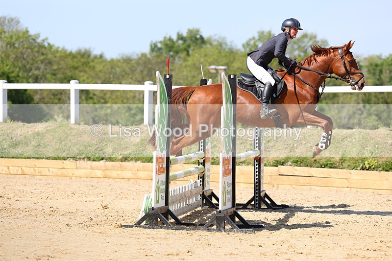 3E7A5327 - Class 4: Senior BN/90cm open