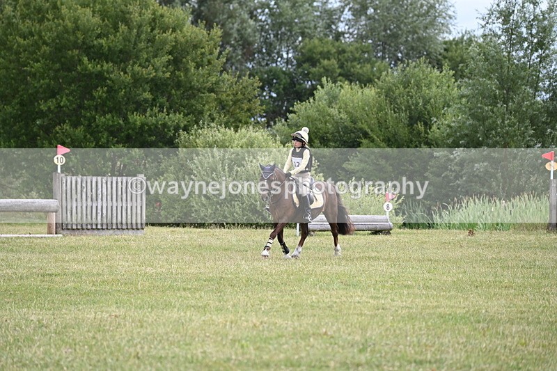 WJ6_6244 - 60cm XC Time 09:58 to 10:16
