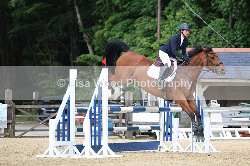 3E7A1068 - Class 13: Senior Newcomers/1.10m open