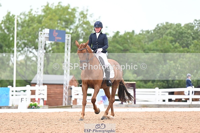 240815A-103317-00115 - 259-Amy.Harris-Stormhill.ultima