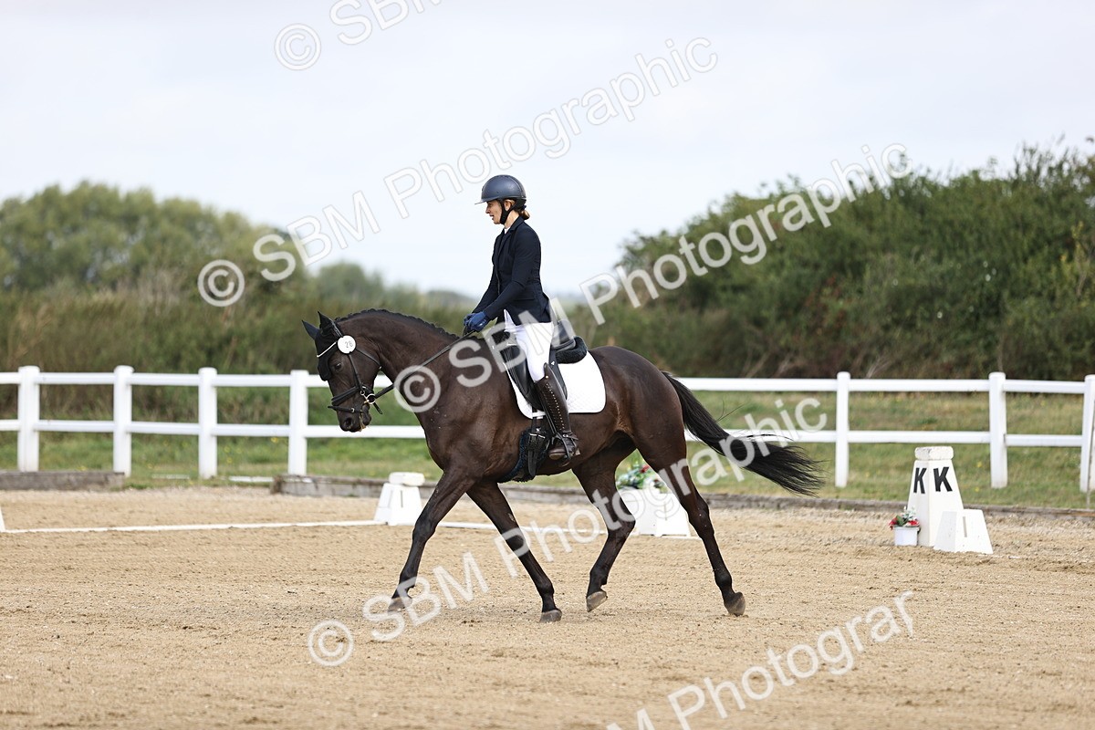 SBM_015328 - Class 14 - Novice 23 - 9.05-10.08