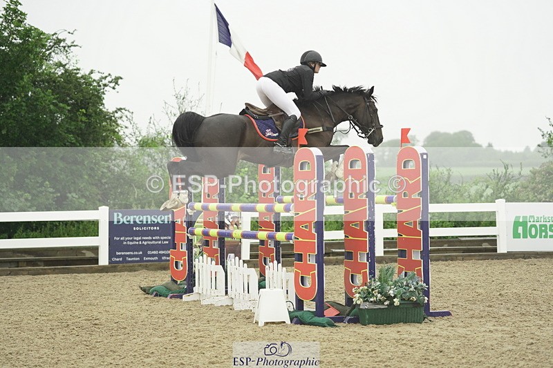 230722A-143530-09747 - Cls 23, 1 Star Gold 1.30m