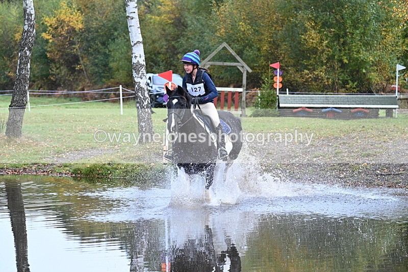 WJ7_0454 - 80cm Cam 2 Water Time 10:45 to 11:06