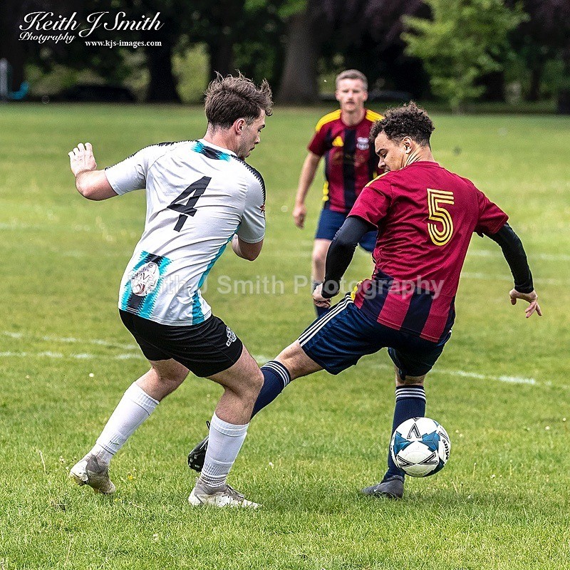 9KJS8970 - Pitch 3. Abington FC vs Royals. Abington Park. 10th May 2026.