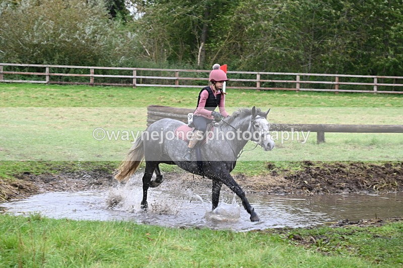 WJ6_6941 - Time at Photographer 13:06 to 13:23