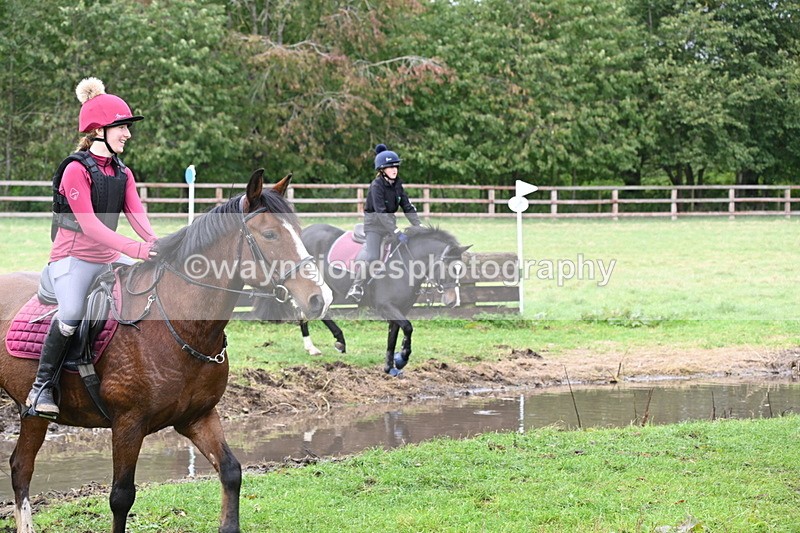 WJ6_5474 - Time at Photographer 12:31 to 12:40