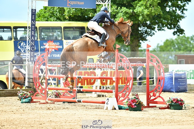 230720A-145210-03581 - Cls 9, 2 Star Big 1.40m Start to break