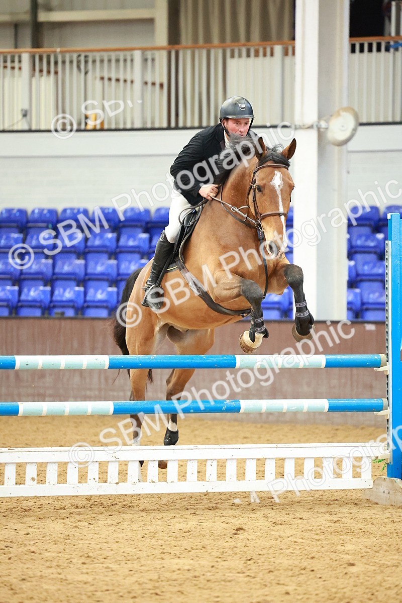 SBM_006842 - Class 18 - Senior 1.05m