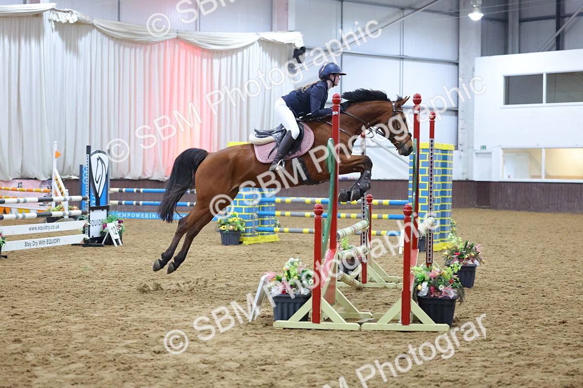 SBM_007384 - Class 19 - Equissage Pulse Senior British Novice/ 90cm Open - First Round (0.90m)