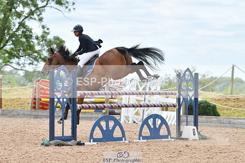240609A-140910-06035 - Cls 19 Snr Foxhunter and 1.20m Open