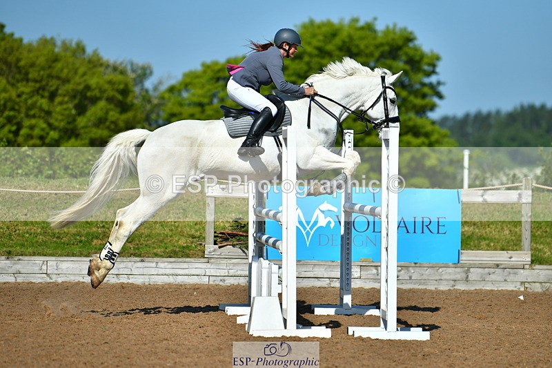 230526A-093110-00874 - Cls 1 Snr 1.05m + 1.10m Open