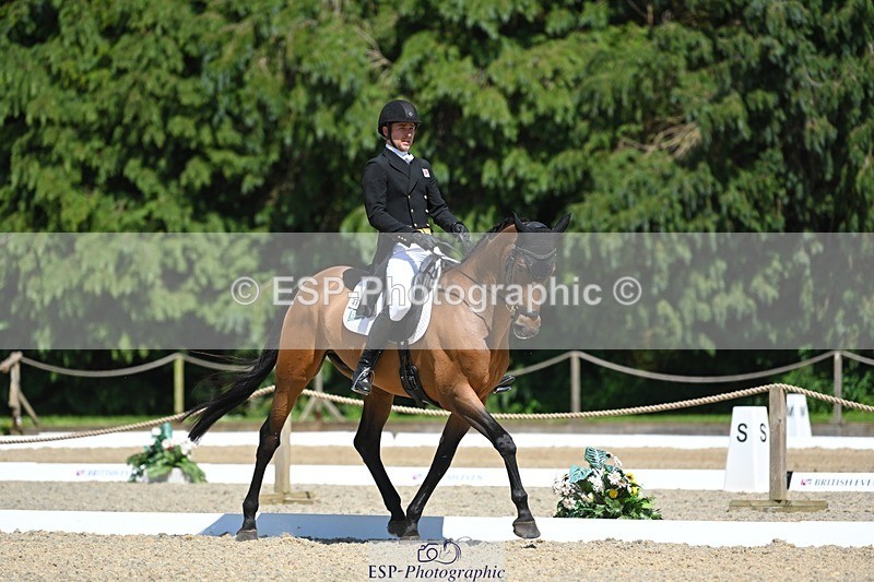 230526-144126-06981 - 484-MERMUS_R_DIAMONDS-Richard_Coney-DR